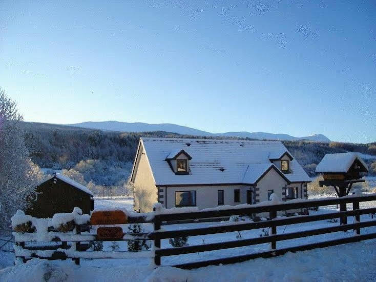 Serendipity Bed And Breakfast Dalchreichart Exterior foto