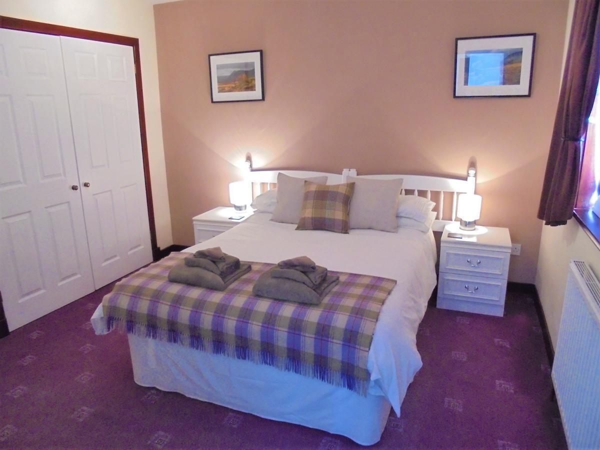 Serendipity Bed And Breakfast Dalchreichart Exterior foto