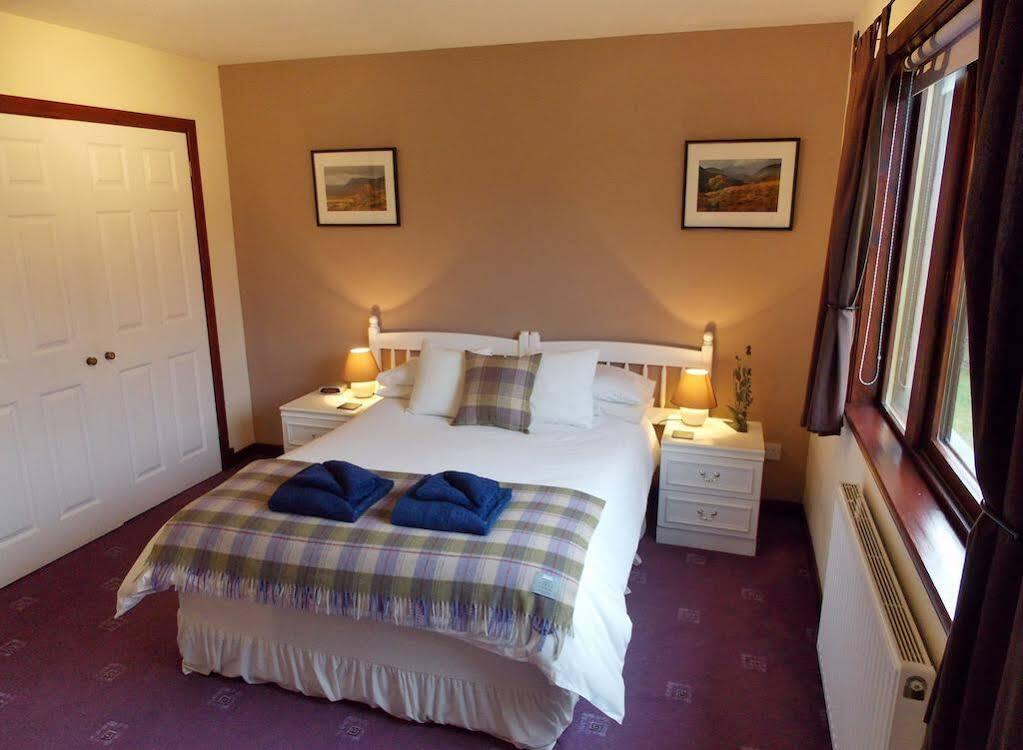 Serendipity Bed And Breakfast Dalchreichart Exterior foto