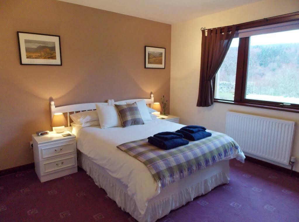Serendipity Bed And Breakfast Dalchreichart Exterior foto